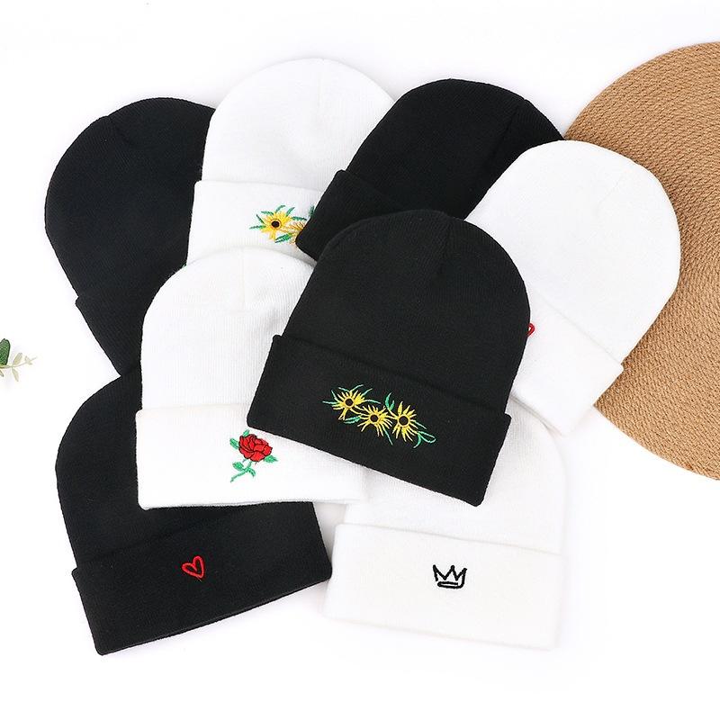 Autumn and winter knitted hats men's cold hats new warm and cold-proof solid color women's mountain pullover wool hats