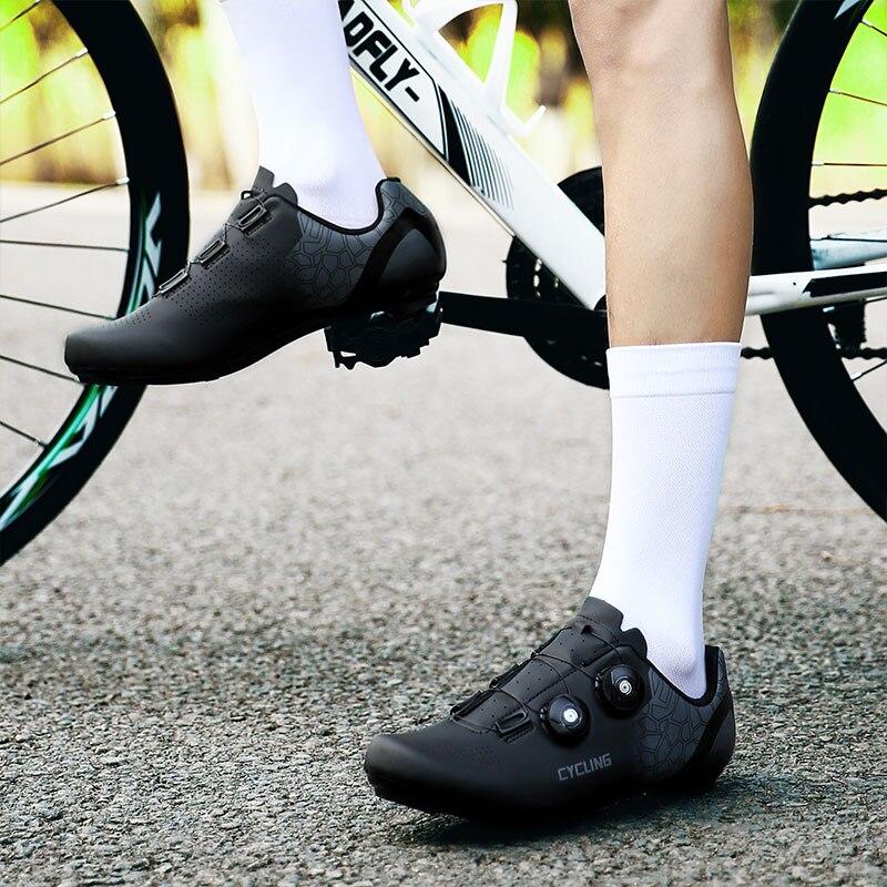 Scarpe ciclismo Uomo Scarpe da bici da corsa autobloccanti MTB Bike Racing  Shoes SPD Scarpe sportive antiscivolo per ciclismo all'aperto Unisex  acquista in modo economico — spedizione gratuita, recensioni reali con foto  —