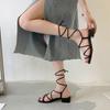 Mode Sommer Neue Römische Sandalen Eckige Zehen Offene Zehen Dünner Riemen Vielseitiger Blockabsatz Niedriger Absatz Riemchen Damenschuhe