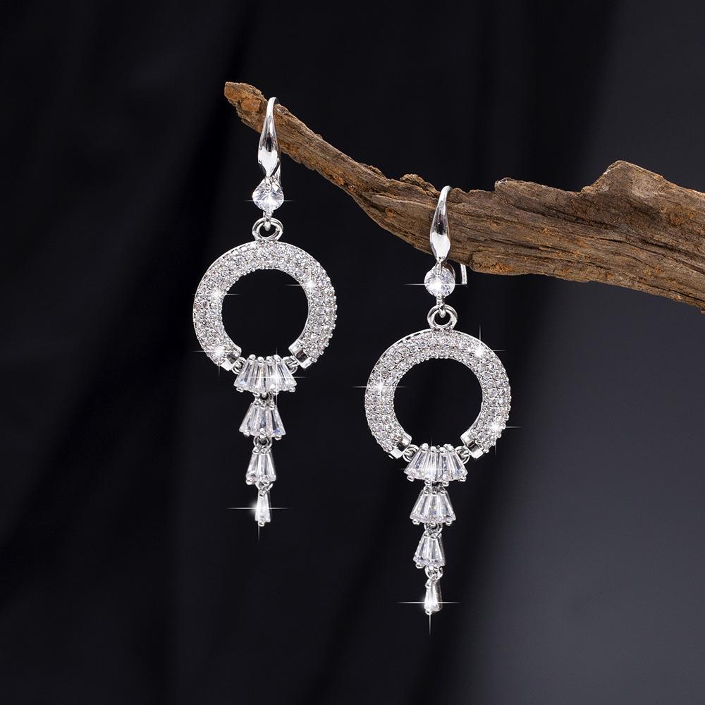 Koreańskie Luksusowe Kolczyki Damskie Geometryczne z Chwostami i Cyrkoniami na Prezent Świąteczny