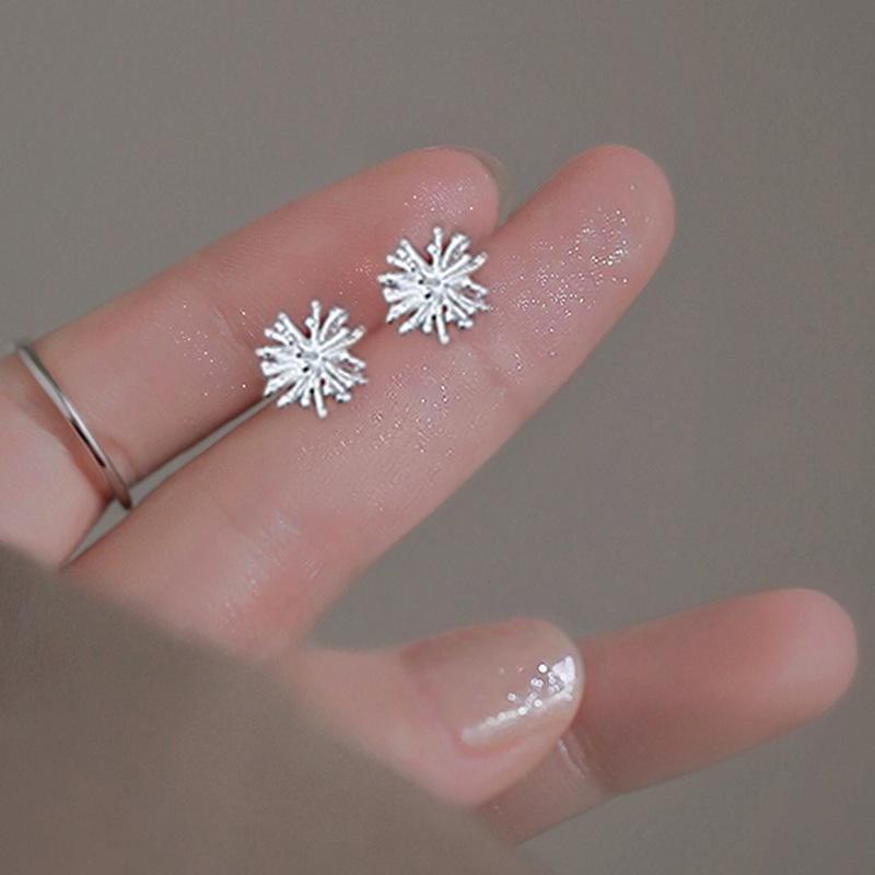 

Серьги-пусеты в виде одуванчика для пирсинга уха Новые модные серьги для сна Маленькие серьги