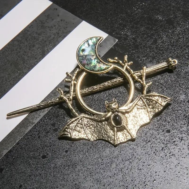 Vintage Butterfly Hair Claw Decoration For Women Inspire By Culture With Silver Plating and Crescent Shape Daily Use