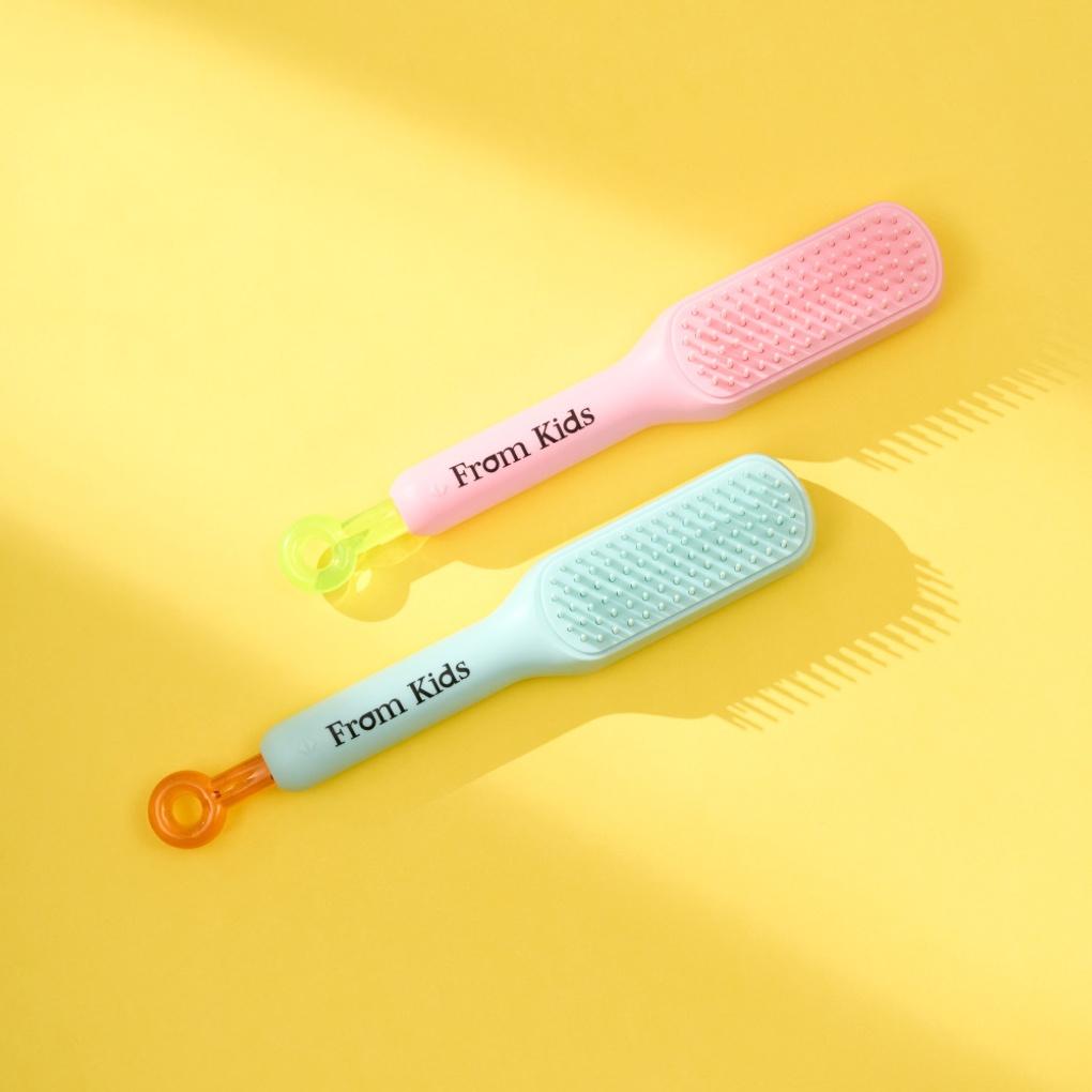 Fromkids Magic Hairbrush 2 Types, Self-Cleaning Macaron Comb for Toddlers, Children, and Elementary School Students