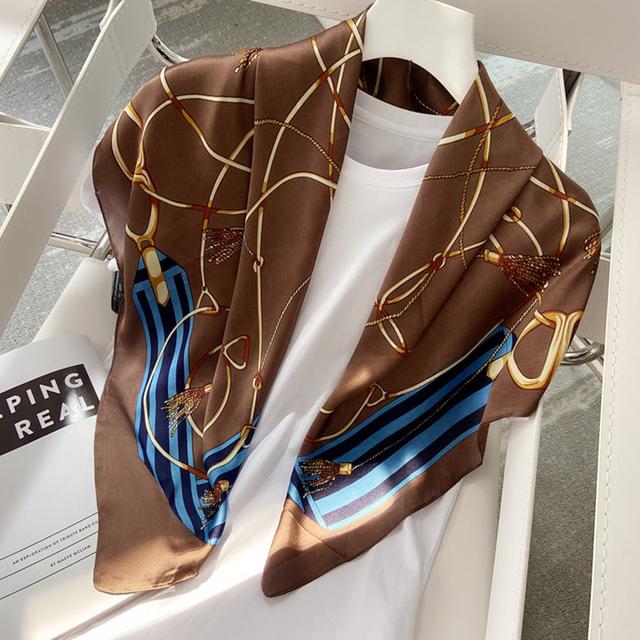 90cm *90cm Design Scarf Lady Shawl Printed Silk Felt Headscarf Scarf Lady Headscarf Square Scarf Lady Wrap Scarf 2021