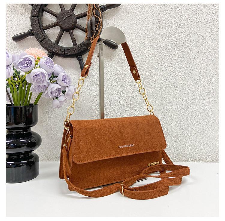 

2024 Korean One-shoulder Matte Bag Urban Style Small Square Bag коричневий
