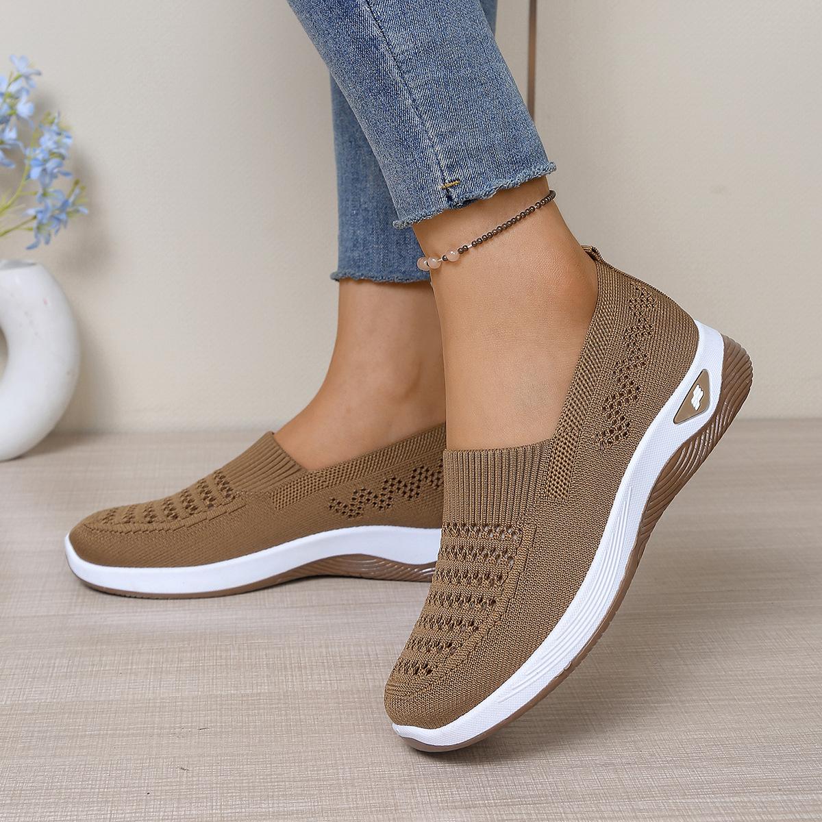 Women s Breathable Slip-On Flat Shoes with Soft PVC Sole - All-Season Lightweight Sneakers Suitable for Walking Daily Commute 43 коричневый 1240₽