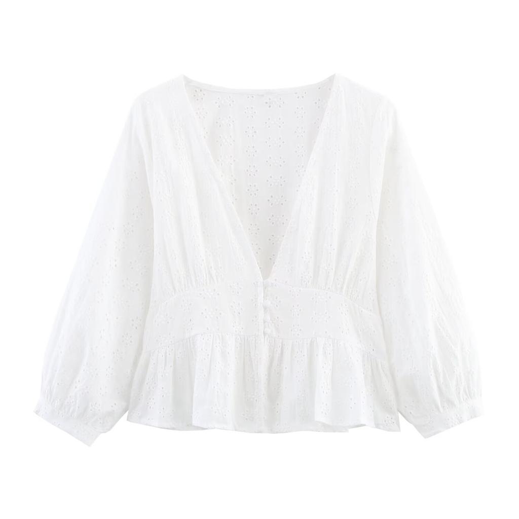 European and American style, new women's clothing, foreign style, fashionable style, hollow embroidered shirt 3722819