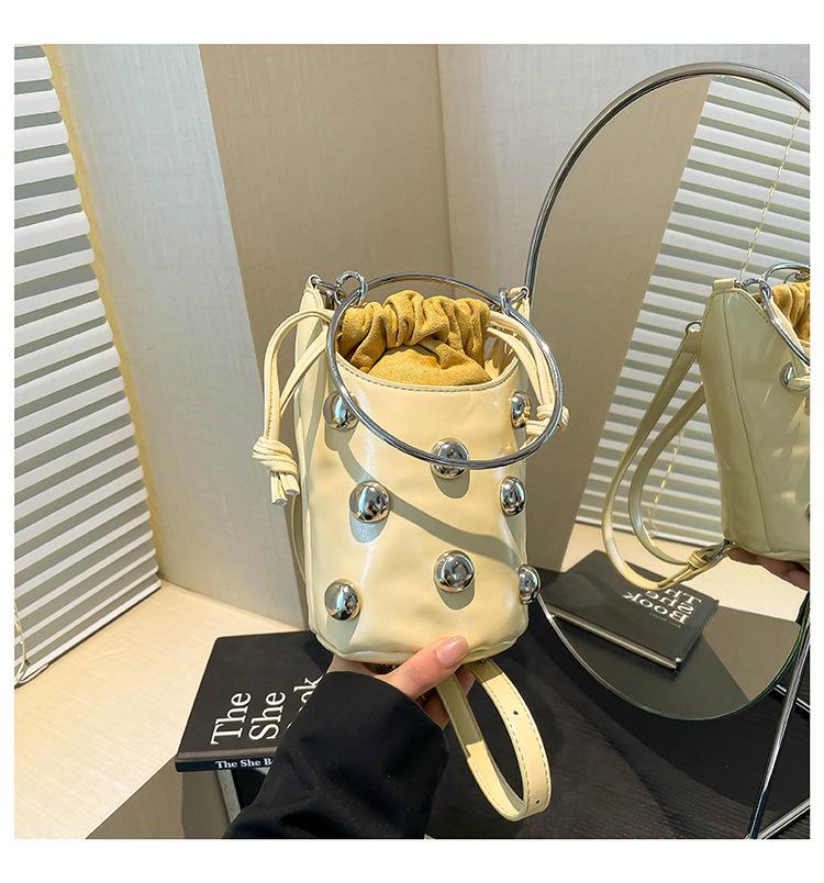 Trend Rivet Fashion Women's Bag 2025 Large Capacity New Shoulder Crossbody Underarm Handbag