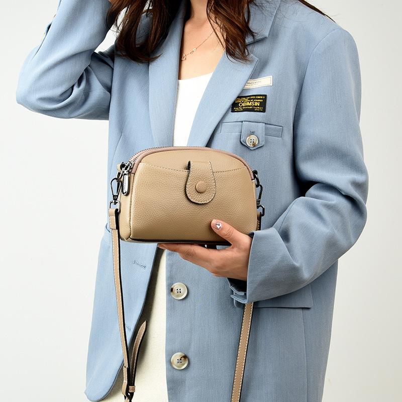 Leather women's bag first layer cowhide small square bag spring new trendy bag Internet celebrity fashion simple shoulder messenger bag