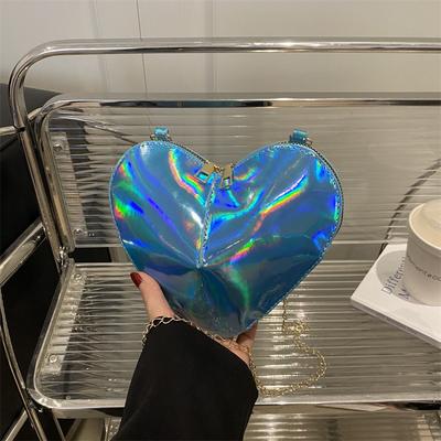 Nischendesign Laser glänzend herzförmige Messenger Bag Frühling und Sommer beliebte Ketten-Schultertasche Damen