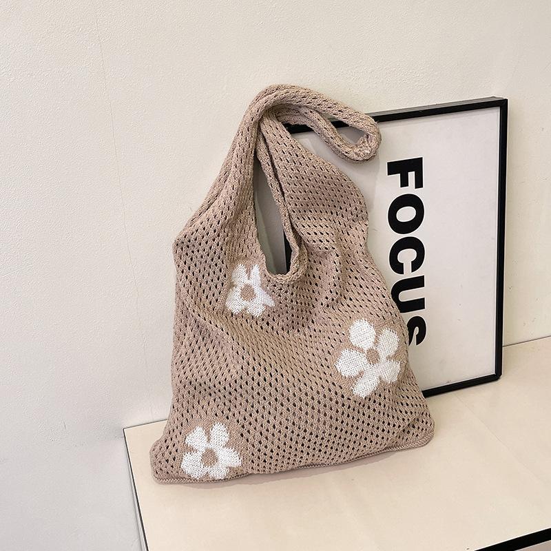 

Vintage flower print versatile pastoral tote bag women s large capacity fashion woven bag beach shoulder bag хаки