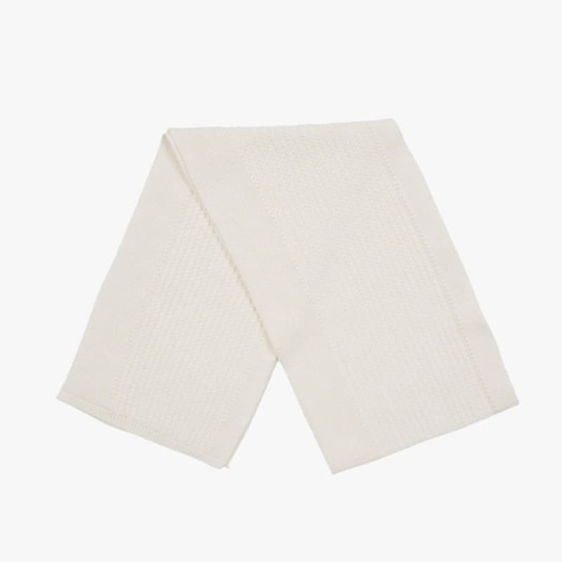 

Saint Luxure Soft Leaf Muffler Ivory IVORY