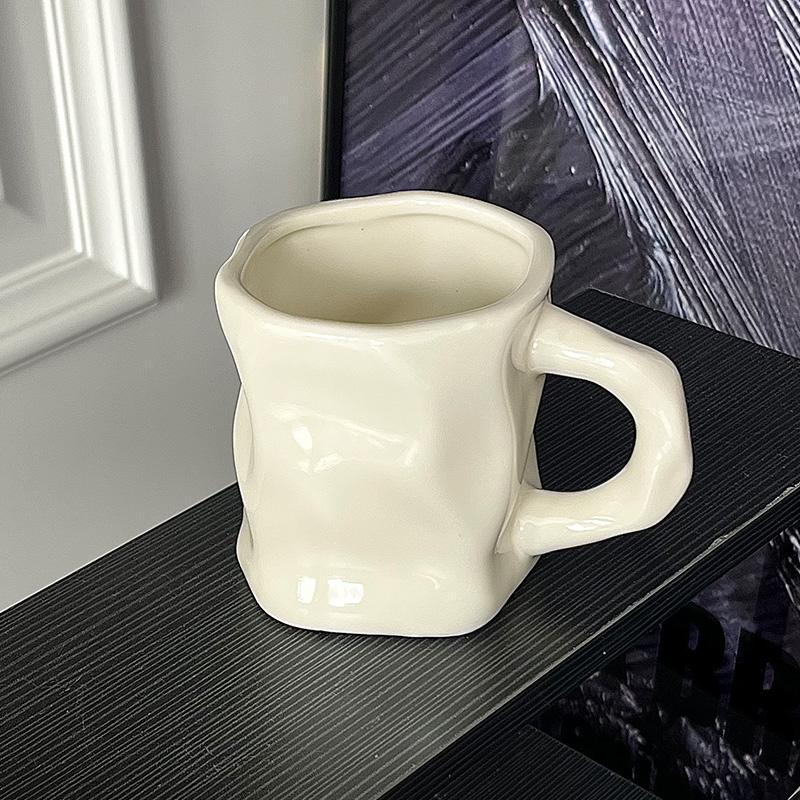 

Household Ceramic Cup 260~300ml Nordic Retro New Underglaze Colour Office Coffee Mugs Handle Creative Lovely Solid Couple Cup 201-300ml