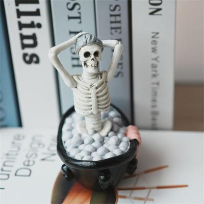 Halloween Skull Girl Bathroom Decor Resin Craft Gothic Figurine Home Entrance Decoration for Party Shelf Display