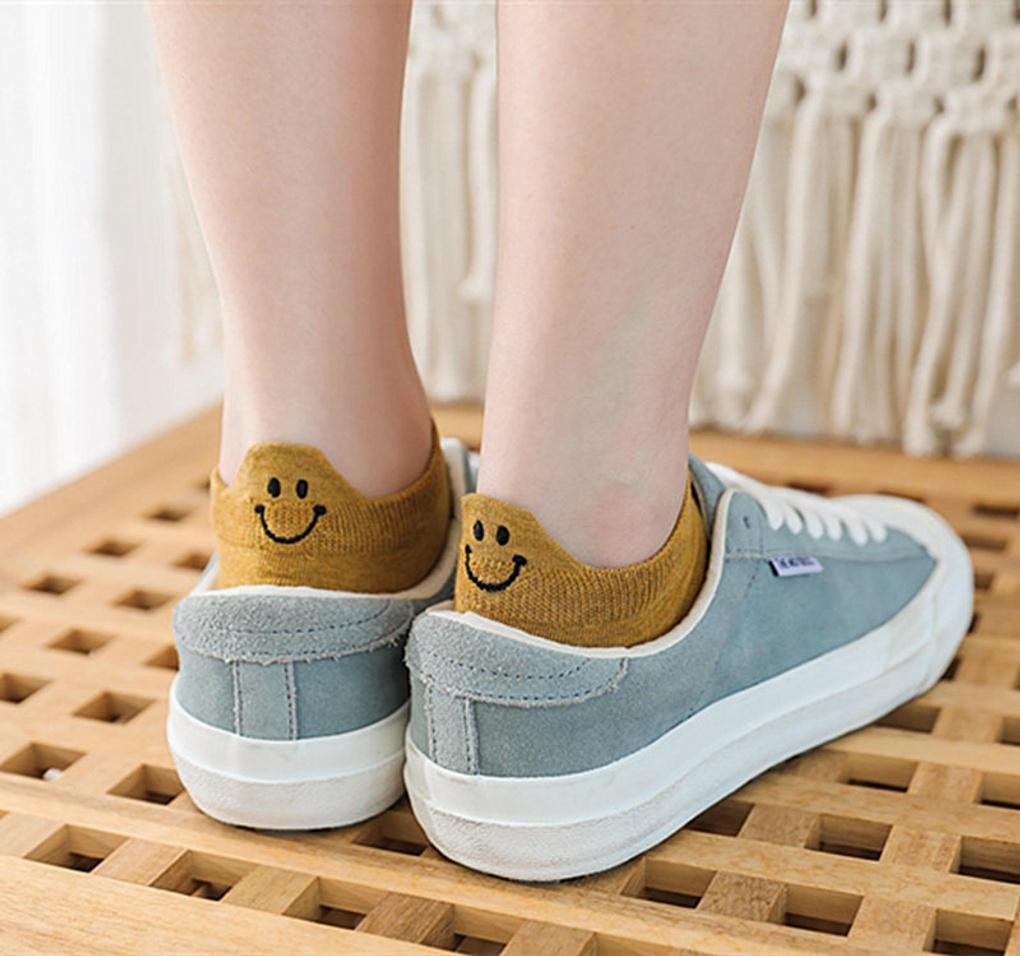 10 Pairs of Women's Happy Smile Embroidered Sneaker Socks