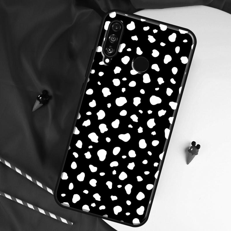 Black and White Dalmatian Cow Zebra For Huawei Nova 9 SE 10 5T Y90 Y70 Y60 Y61 Y91 Y72 12i 12s 11i P60 Pro P20 P30 P40 Lite Case