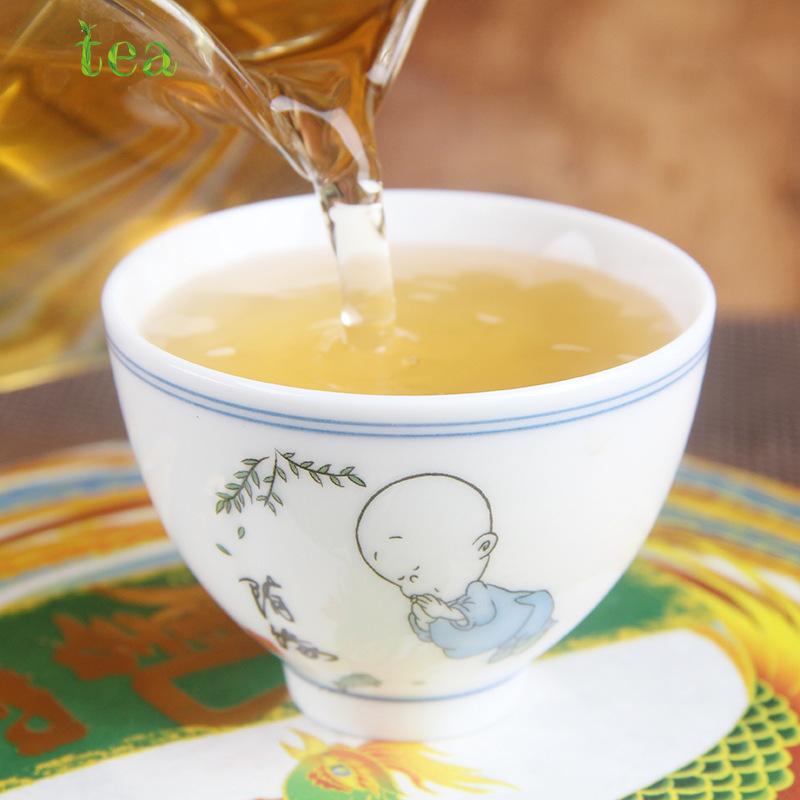 Puer Tea Raw Tea Cake 2021 Yi Wu Tea Area Fenghuang Wo Ancient Tree Pure Material Puer Tea Rations Raw Tea.