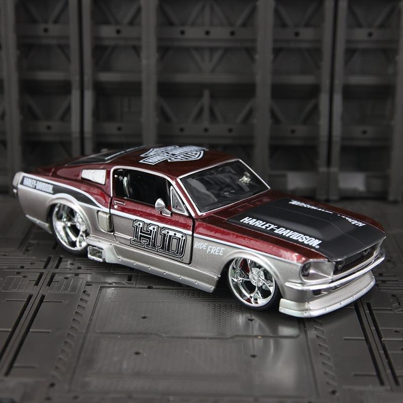AAYH1 Maisto 1:24 1967 Mustang GT Alloy Sports Car Model Diecast Metal Modified Muscle Racing Vehicle Car Model Simulation Kids Gift