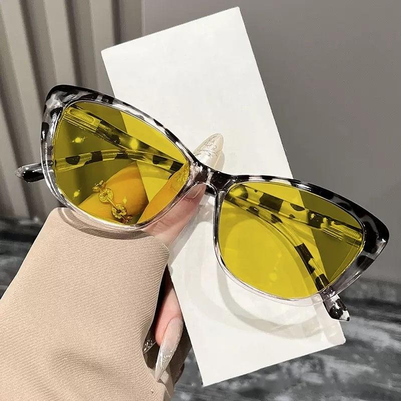 

Retro Cat-Eye Night Vision Glasses for Myopia Stylish Anti-Glare and Anti-Bright Light Eyewear Classic Driving Shades Unisex 0