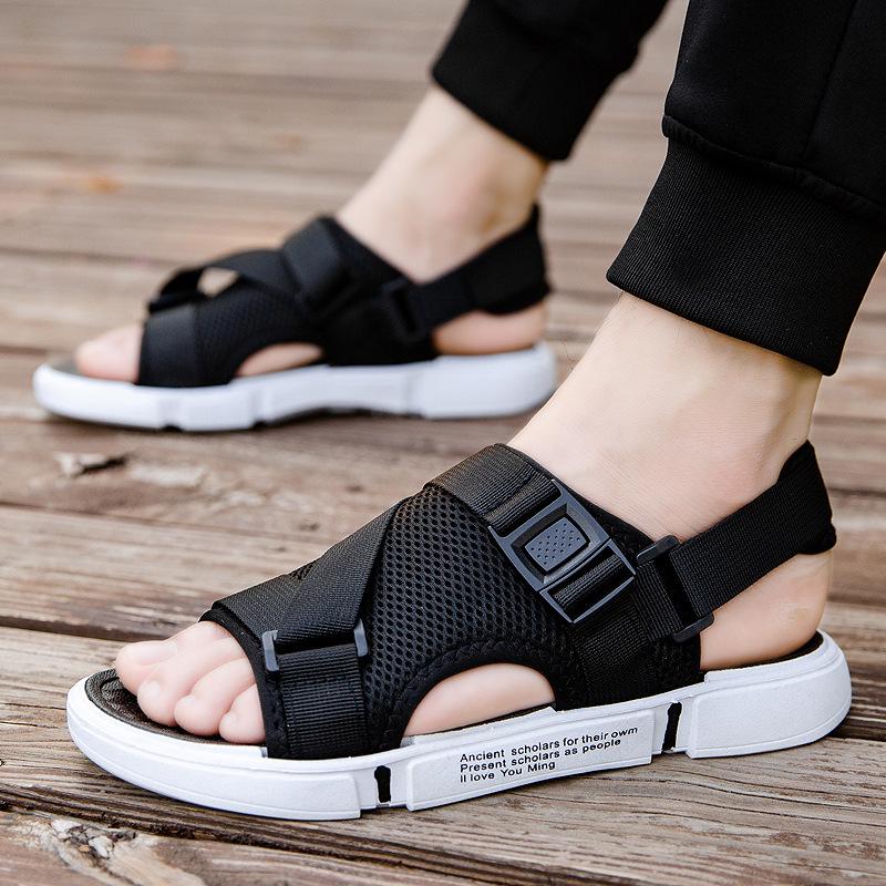 Men's 2020 Summer Dual-Use Fashion Sandals: Trendy Outdoor Casual Sports Flip-Flops for the Beach