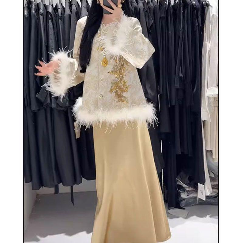 

Autumn/Winter 2025: High-End Chinese National Style Frayed-Edge Two-Piece Set XL