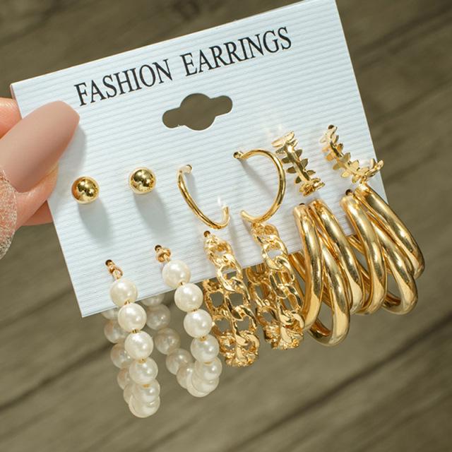 Pearl Stud Earring Set