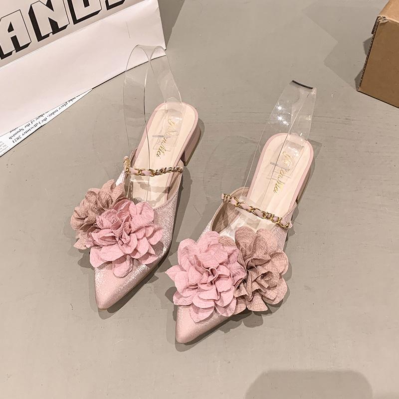 

Low-heeled new Chinese flat-bottomed bag head half-support shoes women s shoes wear 2025 new Internet celebrity temperament small sandals 40 розовый