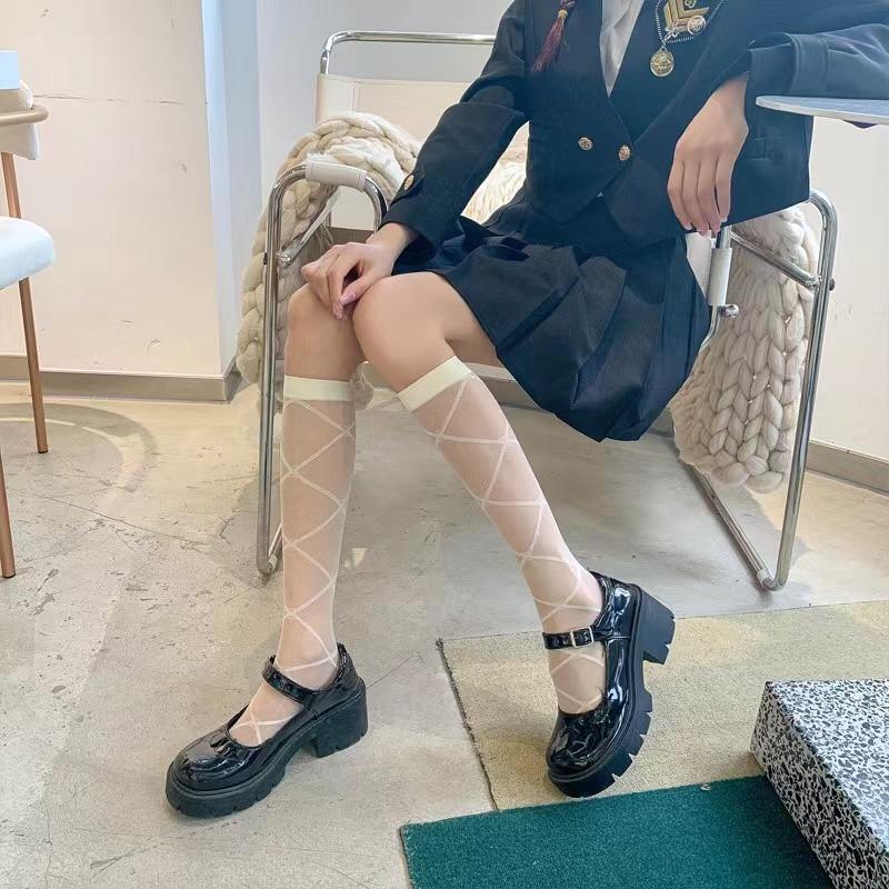 

Японский стиль Лолита Гольфы до колена Летние Тонкие Нейлоновые Чулки Длинные Носки Клетчатые Студенческий стиль JK Девушки Чулки Гольфы до колена One Size бежевый