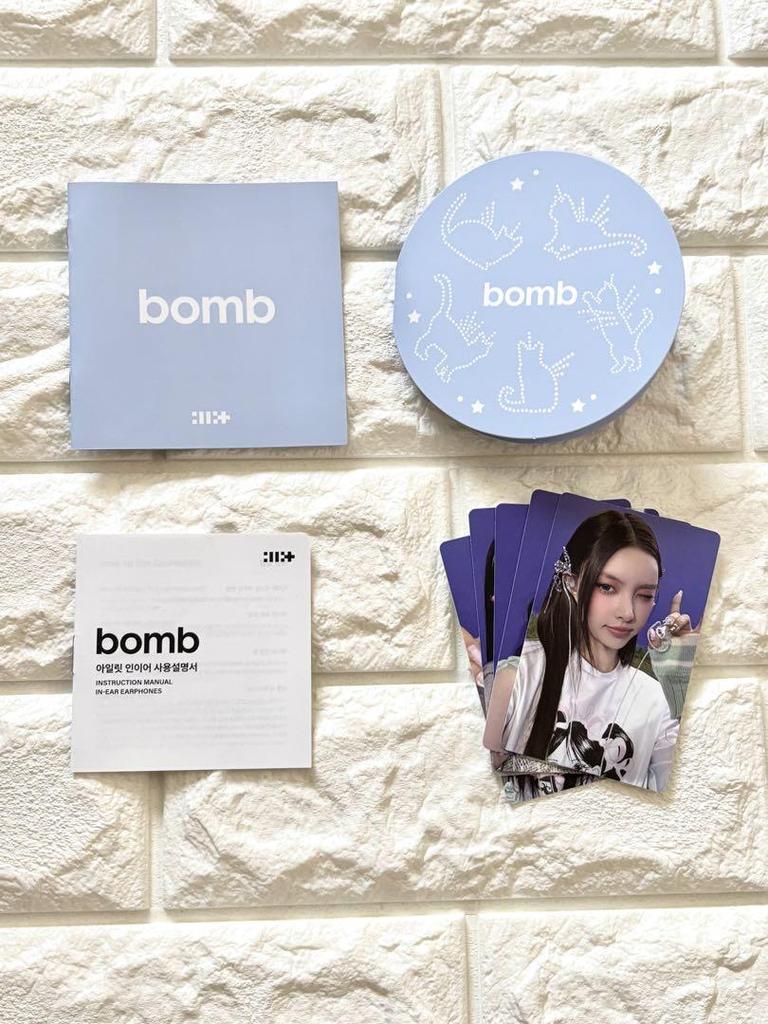 [POUŽITÉ] ILLIT 3. Mini Album Bomb Verze Merch (Žádná sluchátka)