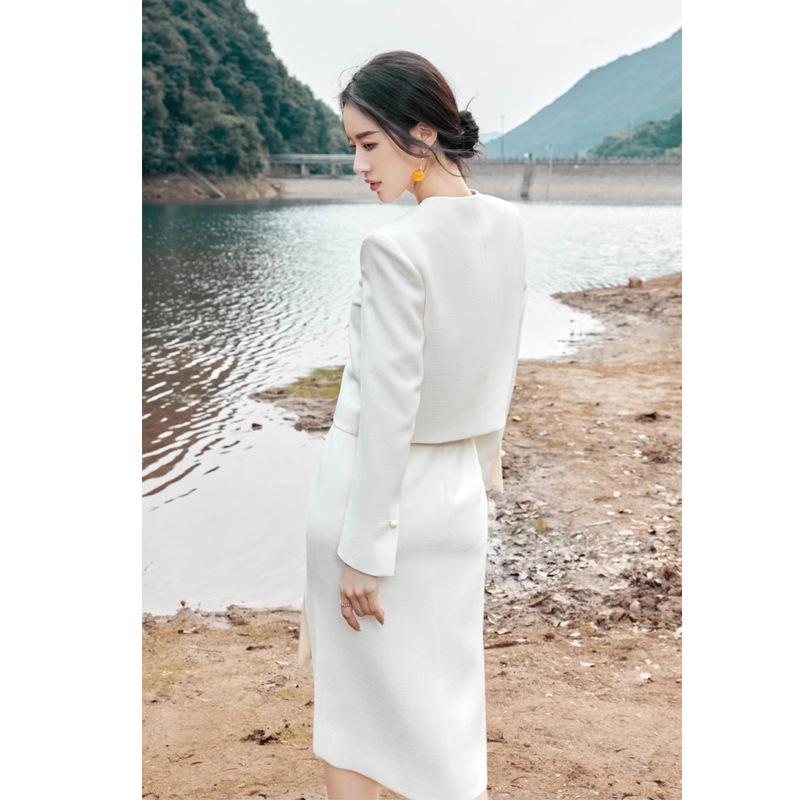 Beige Chinese Style OL Midi Skirt Set with Round Neck and Front Slit