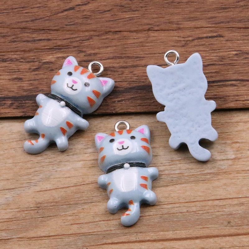DIY Resin Cartoon Kitten Charms: 8 Colors, 15x29mm Pendants for Jewelry