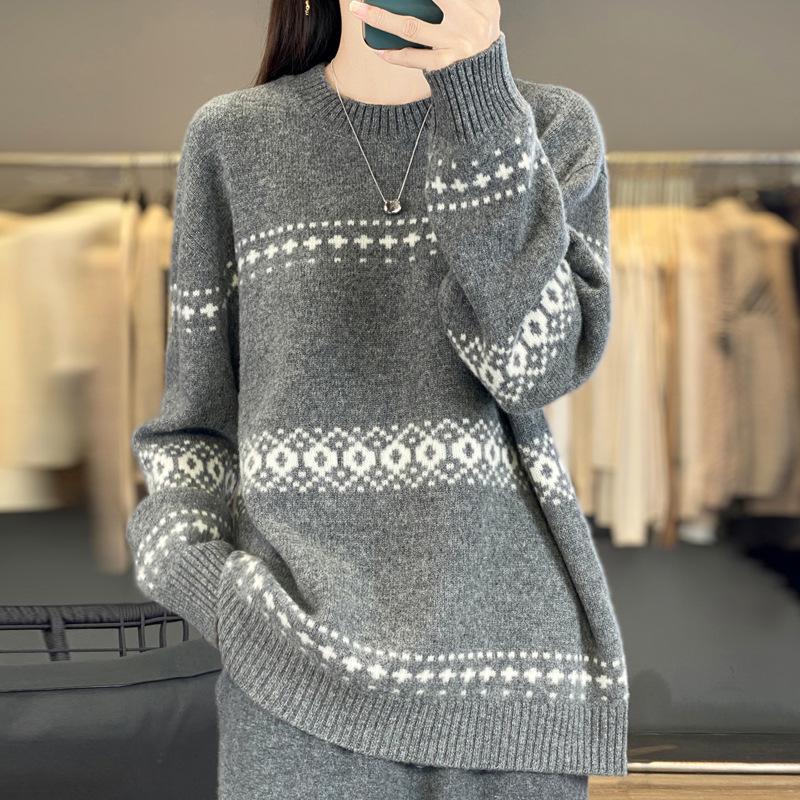 Autumn/Winter Women's Thick Wool Seven-Stitch Long Sleeve Knitwear with Four-Leaf Clover Jacquard