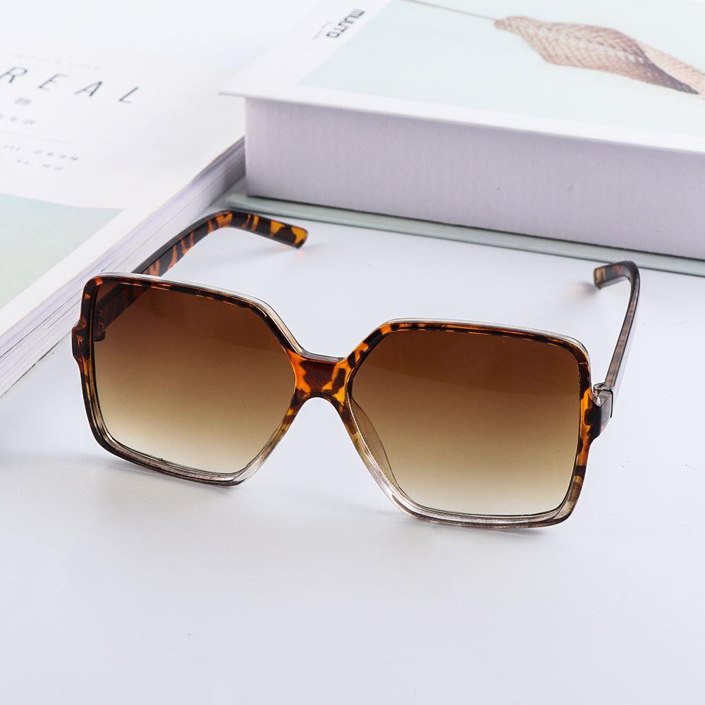 Oversized Square Sunglasses for Women UV Protection Eyeglasses Retro Big Frame Sun Glasses Fashion Shades