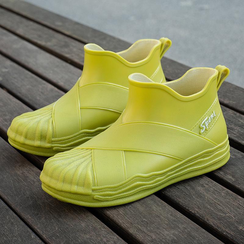 Women's New Fashion Waterproof Short Tube Adult Non-slip Rubber Shoes