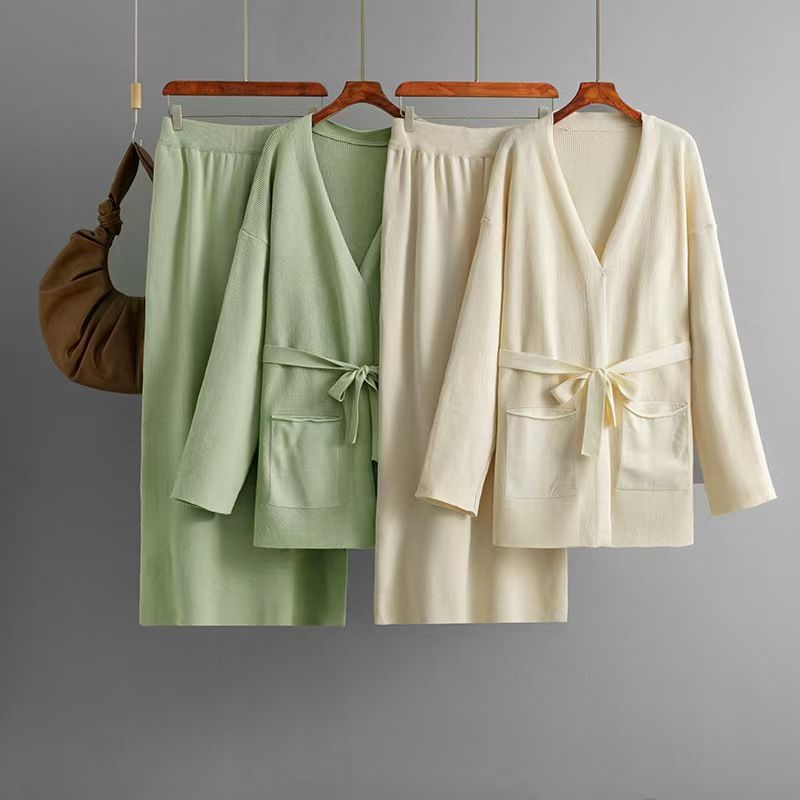Fashion Wind V-neck Lace-up Knitted Cardigan Top Skirt Suit Knitted Top and Skirt Set