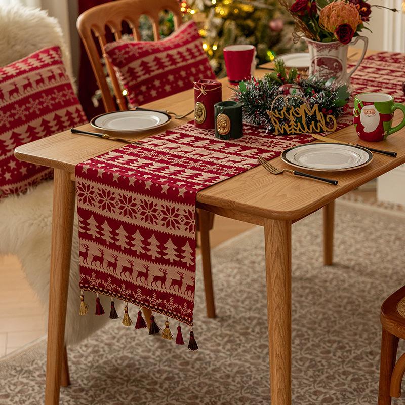 Christmas Color Table Flag American Retro Christmas Restaurant Atmosphere Decoration Tassel Cover Edge Cabine Bed Tail Flag New
