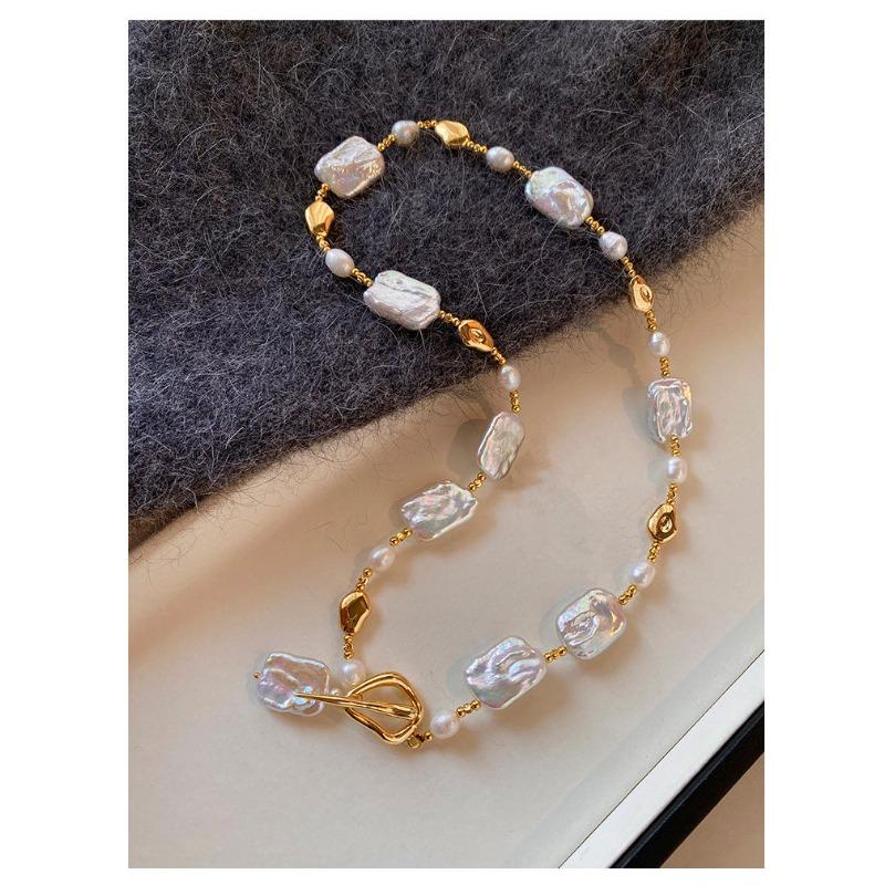 Alien-shaped Cube Freshwater Pearl OT Clasp Necklace, Irregular Metal Sweater Chain