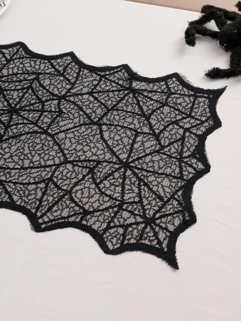 Halloween Black Spider Web Table Runner Hollow out Design Party Atmosphere Decoration Tablecloth for Ghost House Photography