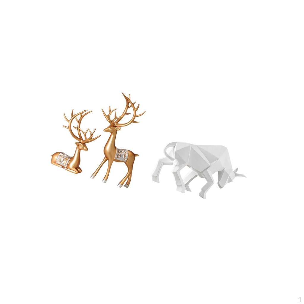European Reindeer Bull Collectible Sculpture Modern Resin Deer Figurine Ornament for Entryway