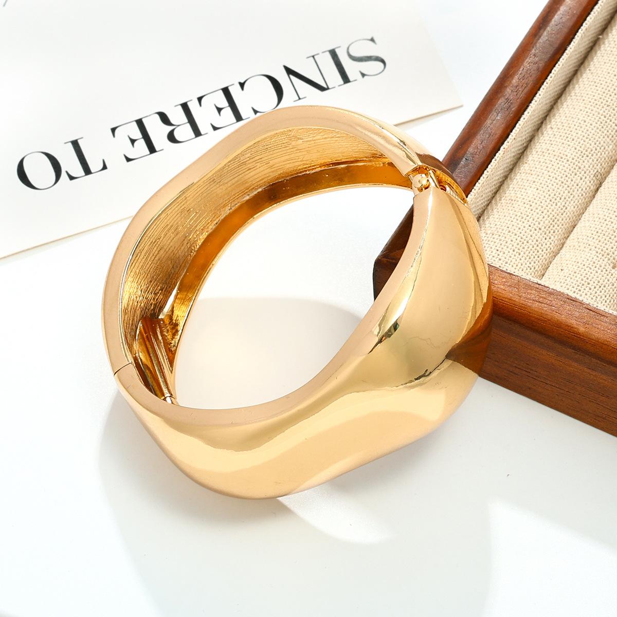 Personalized Irregular Bracelet Metal Bracelet Jewelry