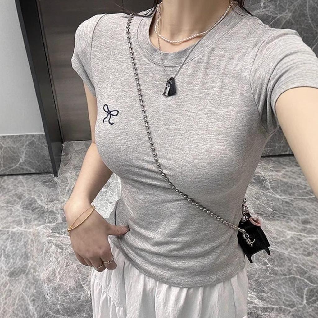 Korean Style Color Block Slim Fit T-Shirt with Bow Neck and Embroidery
