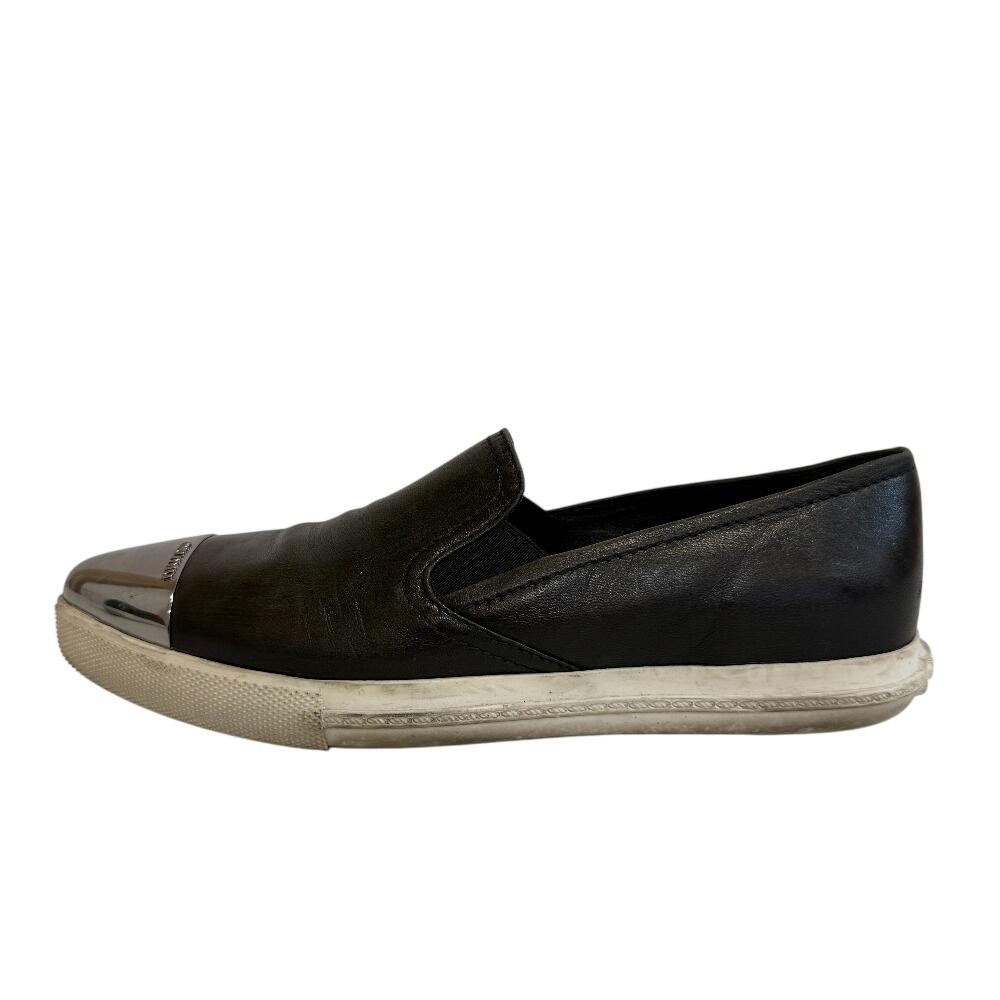 MIUMIU leather Metal Toe Slip-on black leather Women Used