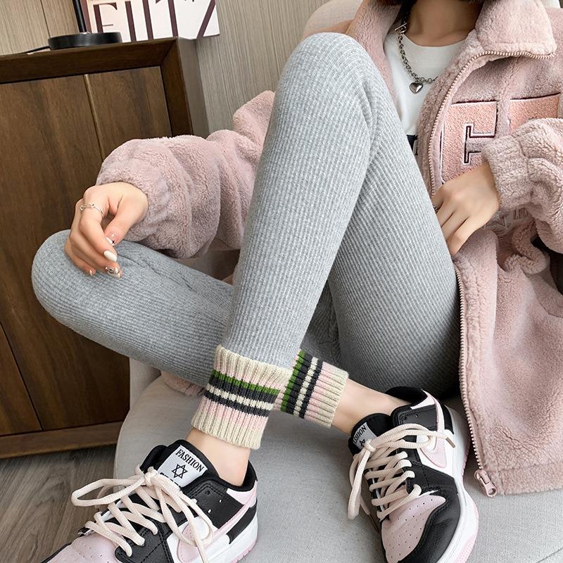 

Женские леггинсы из овечьей шерсти, флисовые утолщенные осенне-зимние, с контрастным цветом у щиколотки, теплые хлопковые брюки, серые кальсоны с высокой посадкой Large size XL (125-75 kg)