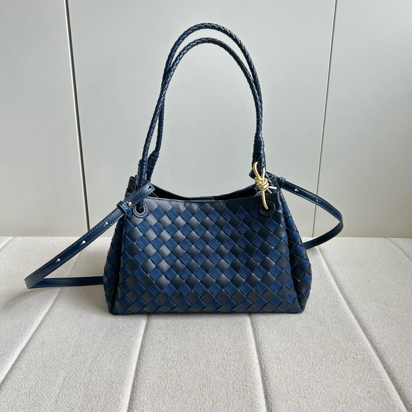 

Новый нишевый дизайн, одноплечевая сумка-тоут под мышкой, дорожная сумка большой вместимости, модная универсальная сумка-мессенджер 29.5*18.8*17cm джинсовый синий