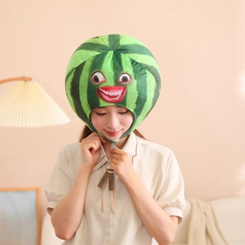 Divertente Cappello a Forma di Anguria per Carnevali Festa Costume Cosplay Evento Morbido Peluche Copricapo Scherzo Per Adulto