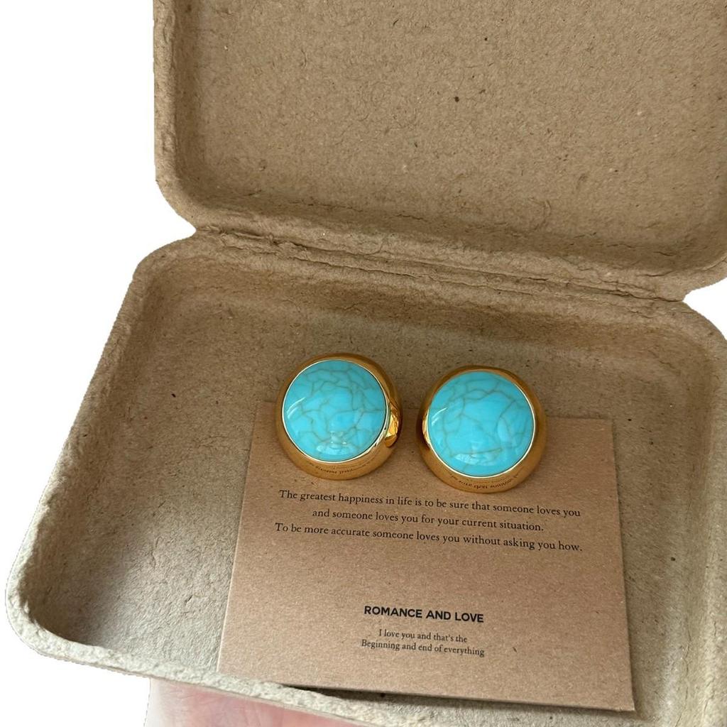 Elegant Peacock Blue Gemstone Earrings: Unique Natural Stone Round Studs for Women