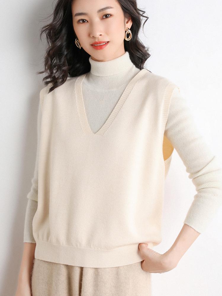 Women's Solid Color V-Neck Knit Vest - Sleeveless, Loose, Autumn/Winter