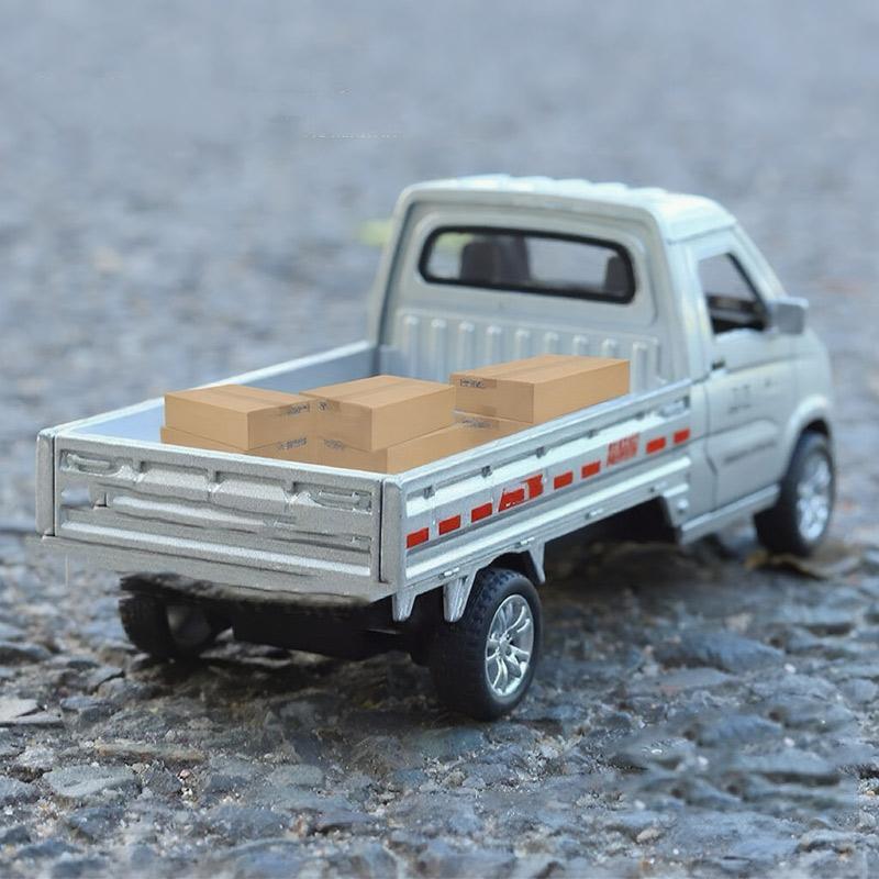 Mini Realistischer LKW Heimdekoration Geburtstagsgeschenk Für Kinder Jungen Die Tür Kann Geöffnet Werden Büromöbel Schreibtischornamente