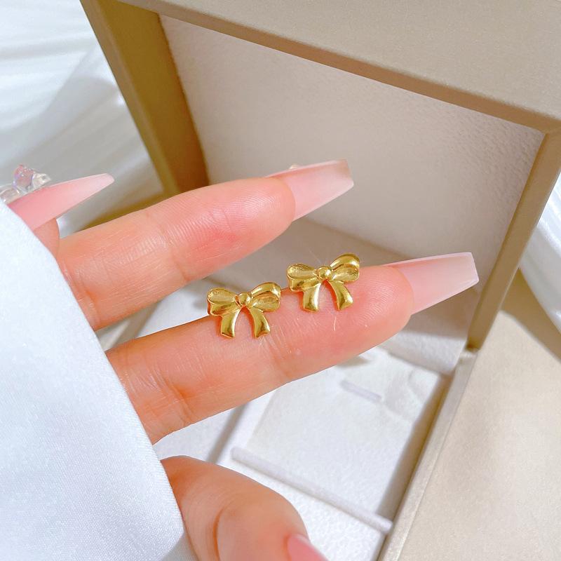 Old Bow Minimalist Stud Earrings Cold Men'S And Women'S Earrings Personality Temperament Banquet Earrings