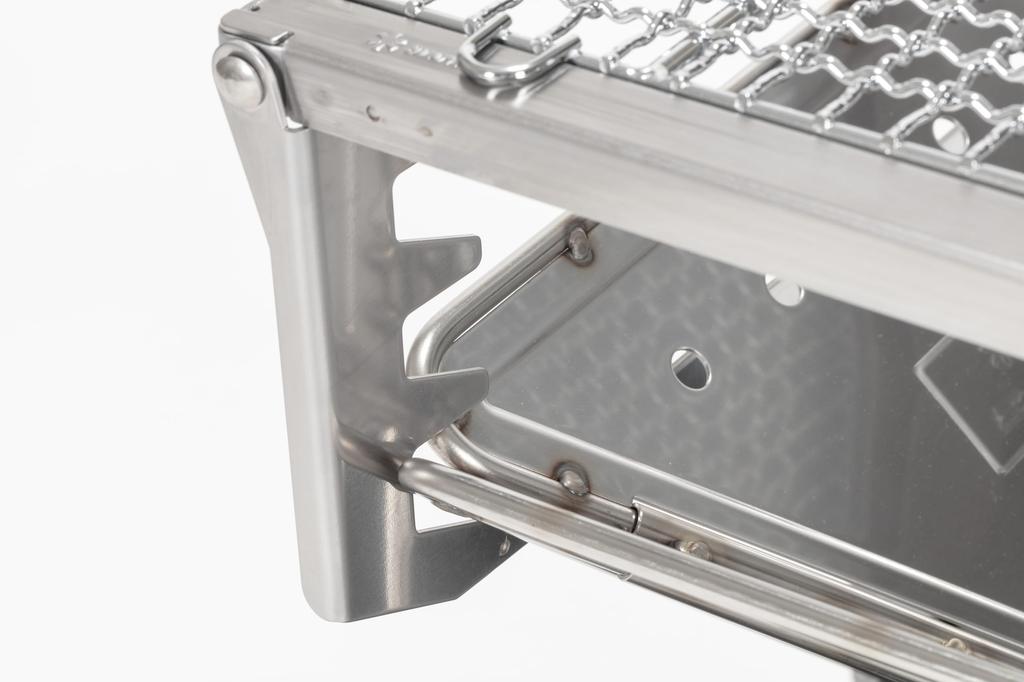 Snow Peak Fire Pit Grill Bridge M ST-033GBR